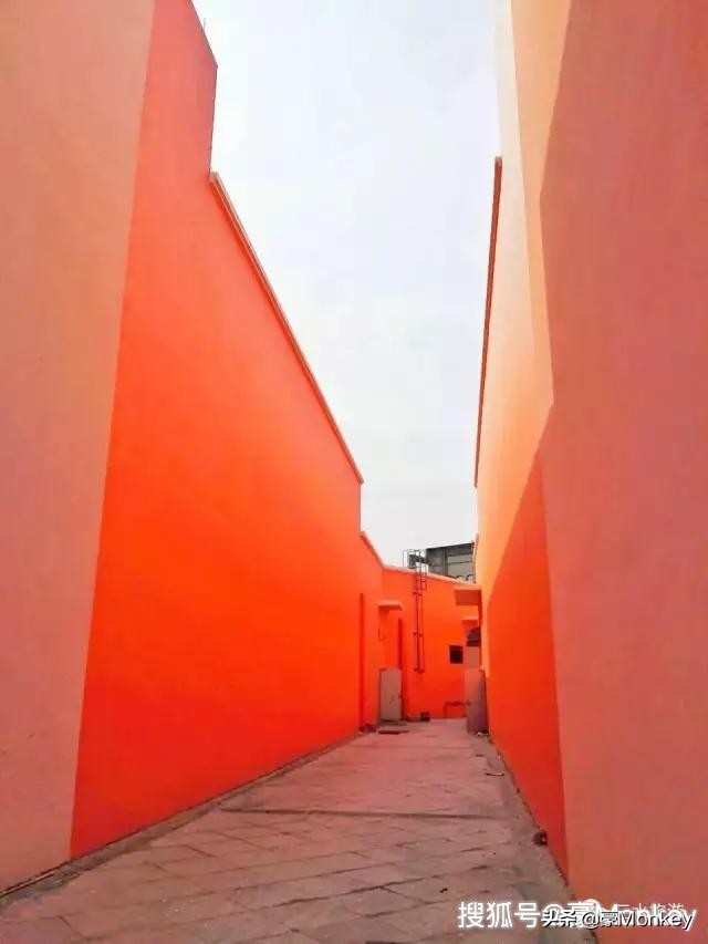 三水新昌奥特莱斯,新昌奥特莱斯是佛罗小镇吗