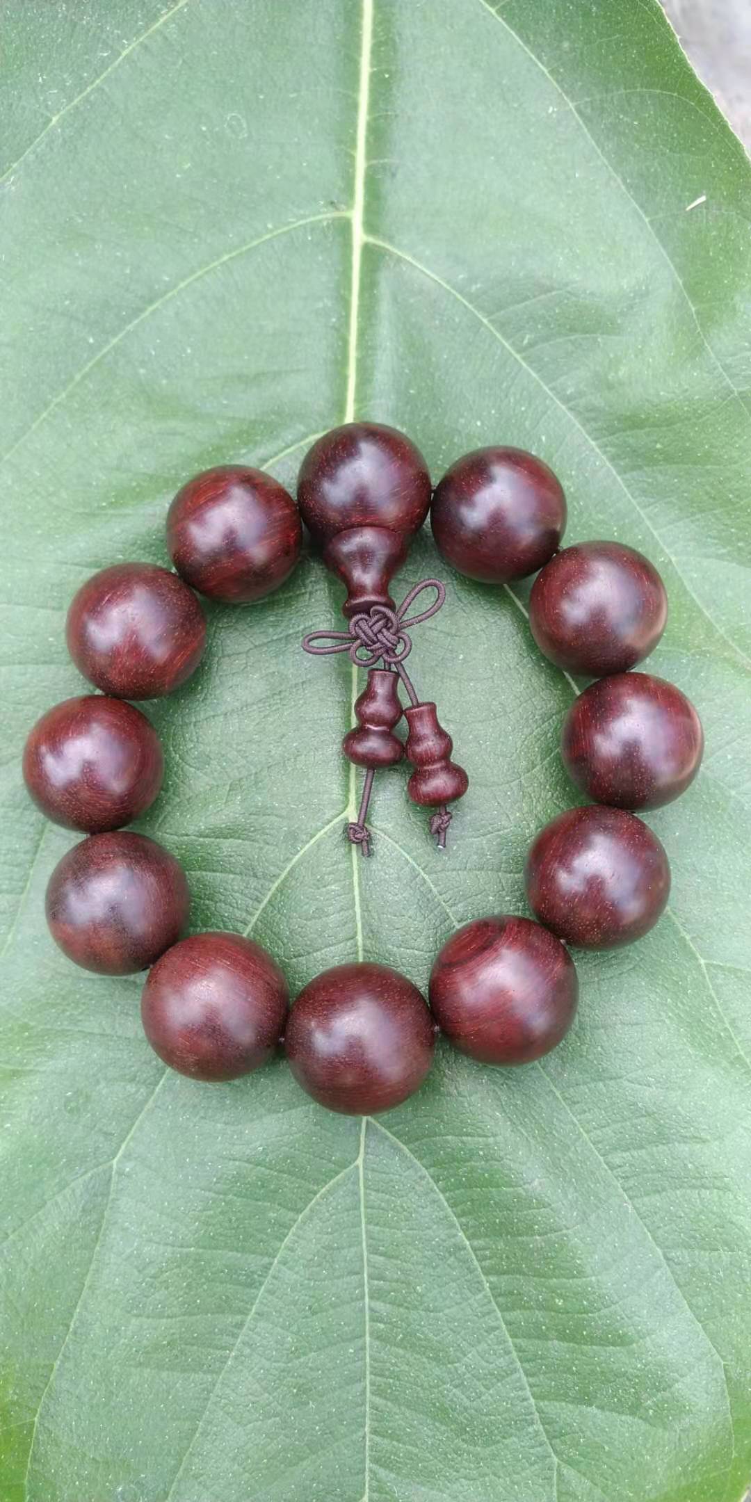 小叶紫檀手串开裂了怎么办,小叶紫檀手串开裂怎么修复