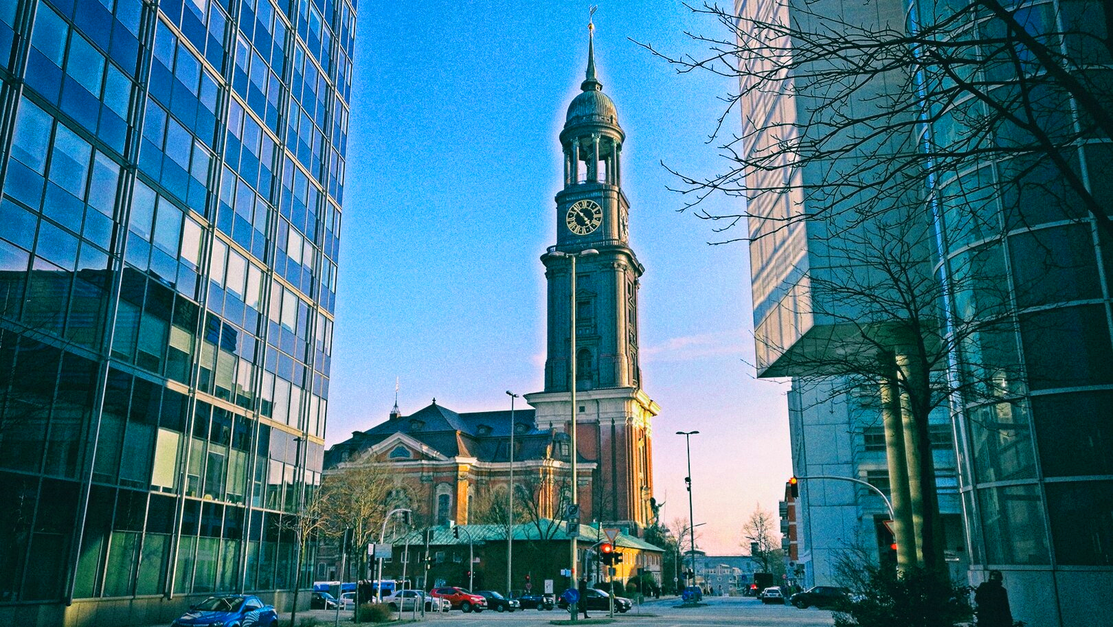 寰峰浗姹夊牎涓浗涔嬫梾,寰峰浗姹夊牎鏃呰