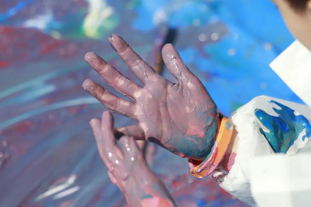 绘爱行|读懂孩子的心理画之“我眼中的春节”完美收官