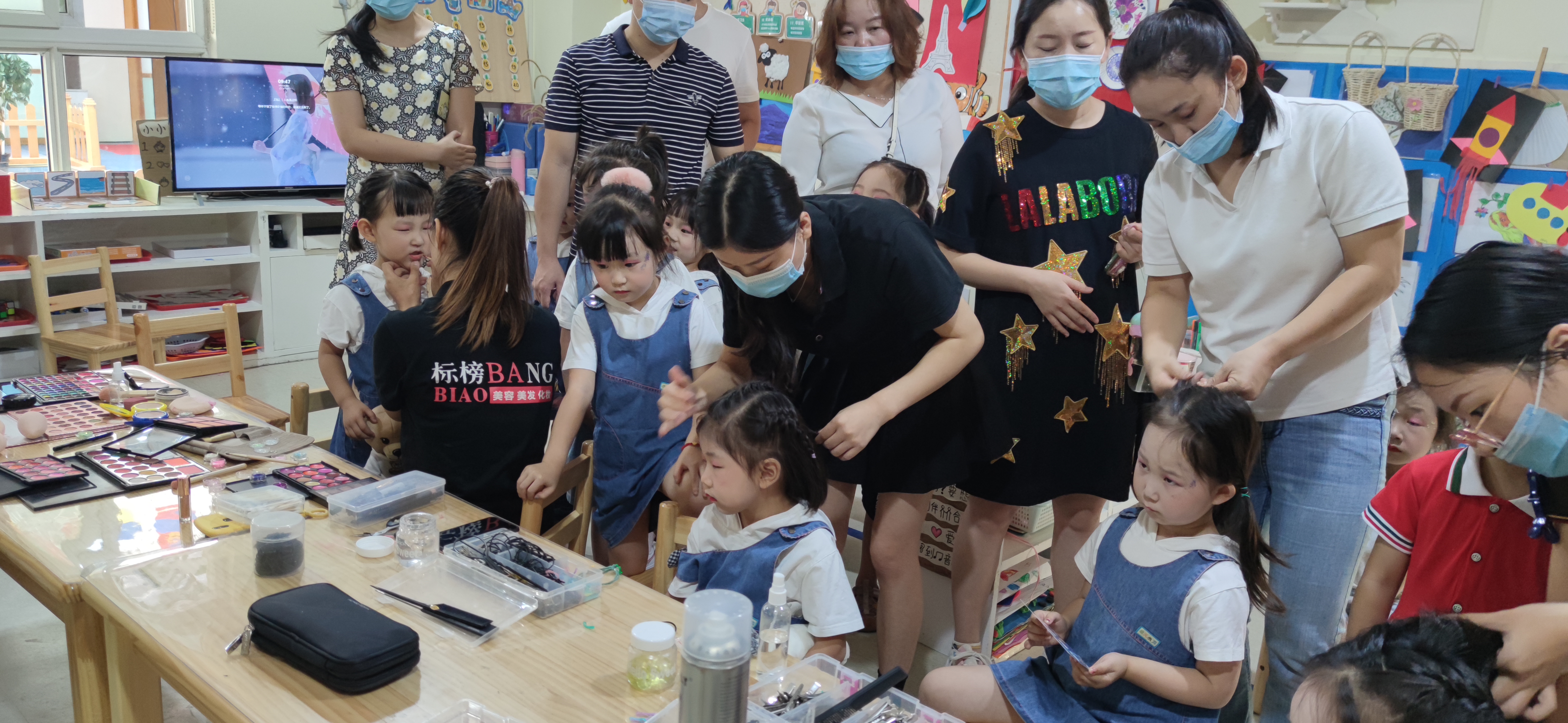 熊仔新机器人,熊仔机器人