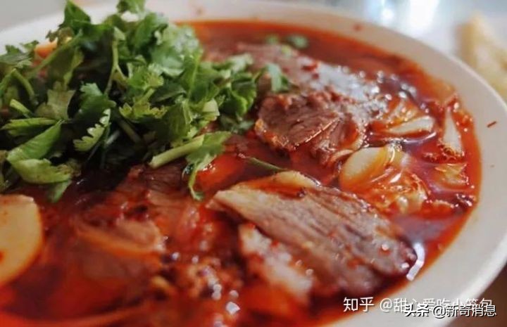 喝一碗正宗的牛肉汤是一种幸福,喝一碗牛肉面的汤