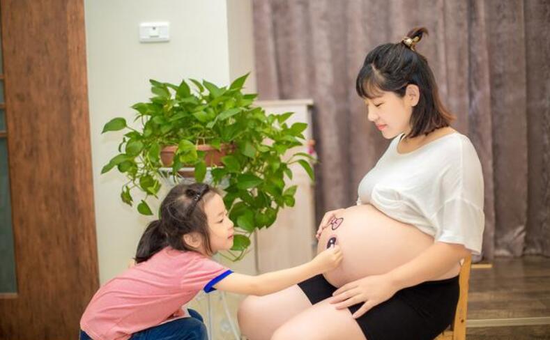 婆婆催着生二胎正确方式,当婆婆催你生二胎