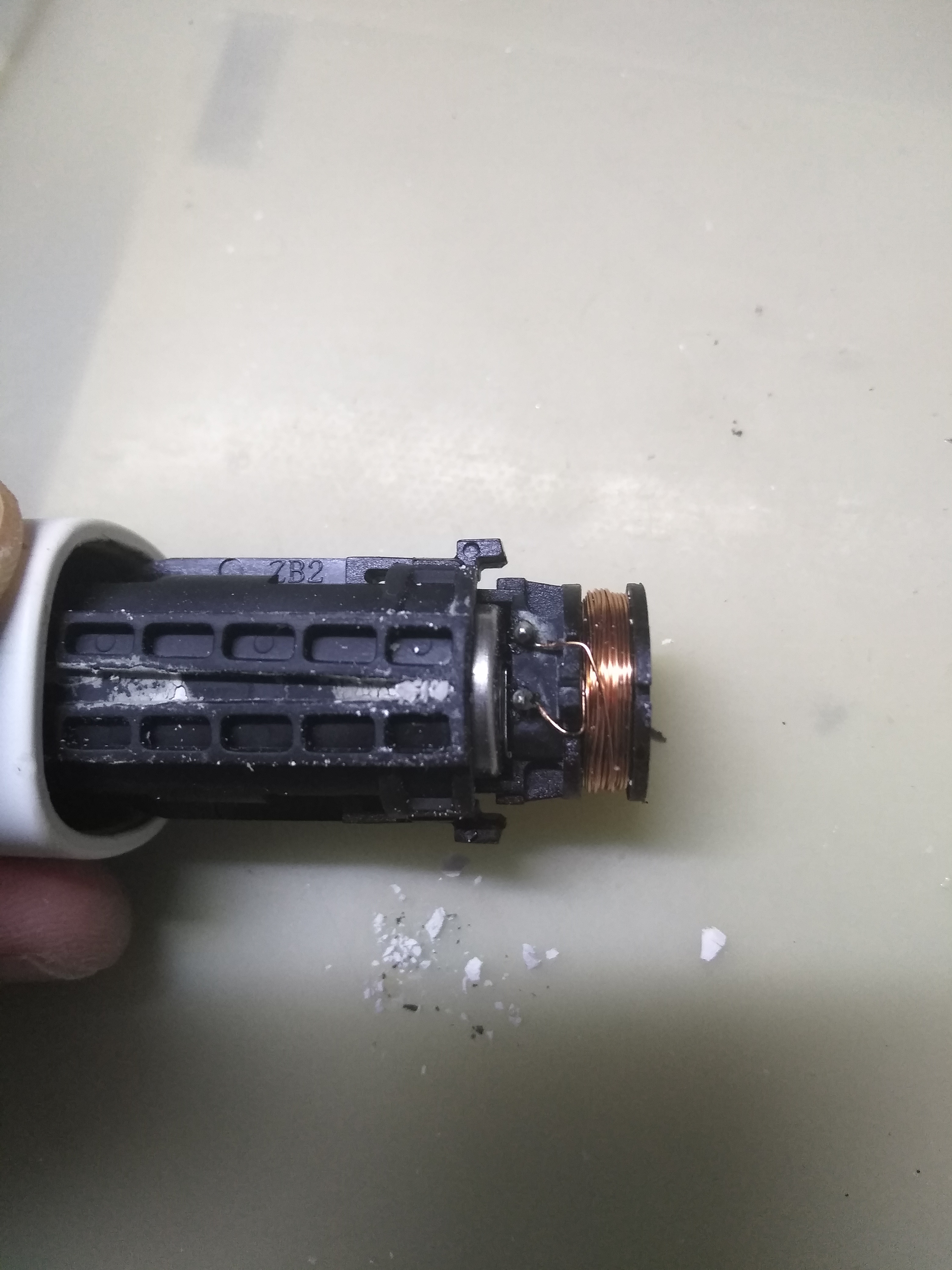 飞利浦电动牙刷6731维修,飞利浦hx99电动牙刷坏了怎么处理