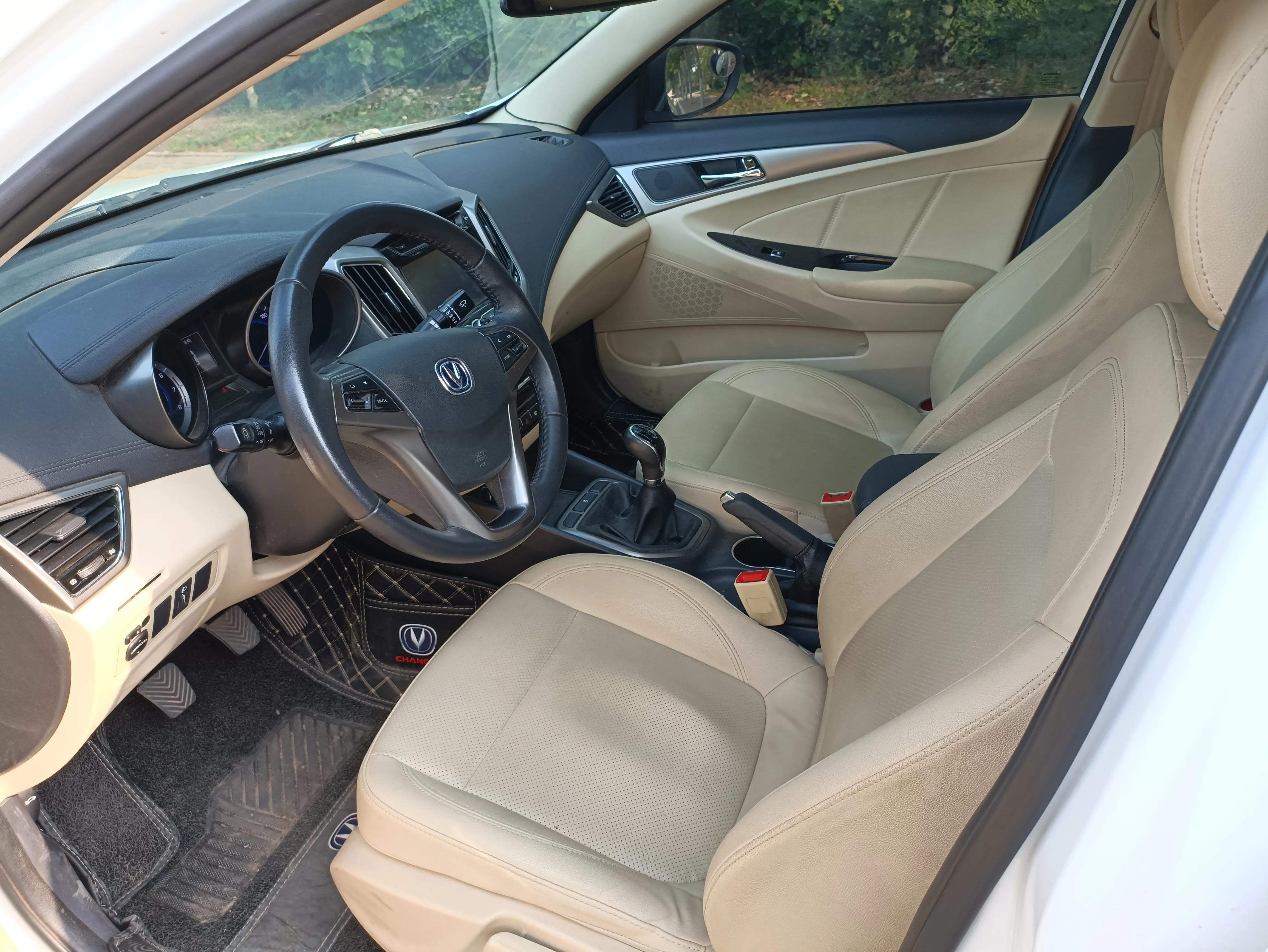 2015款逸动外观内饰整备,长安逸动2016款骏酷型评测