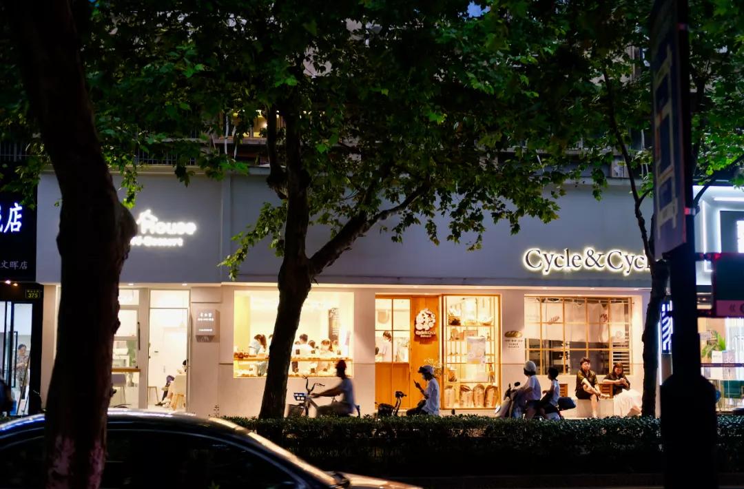 喜欢在杭州吃吃吃，还不是因为有这些神仙面包店