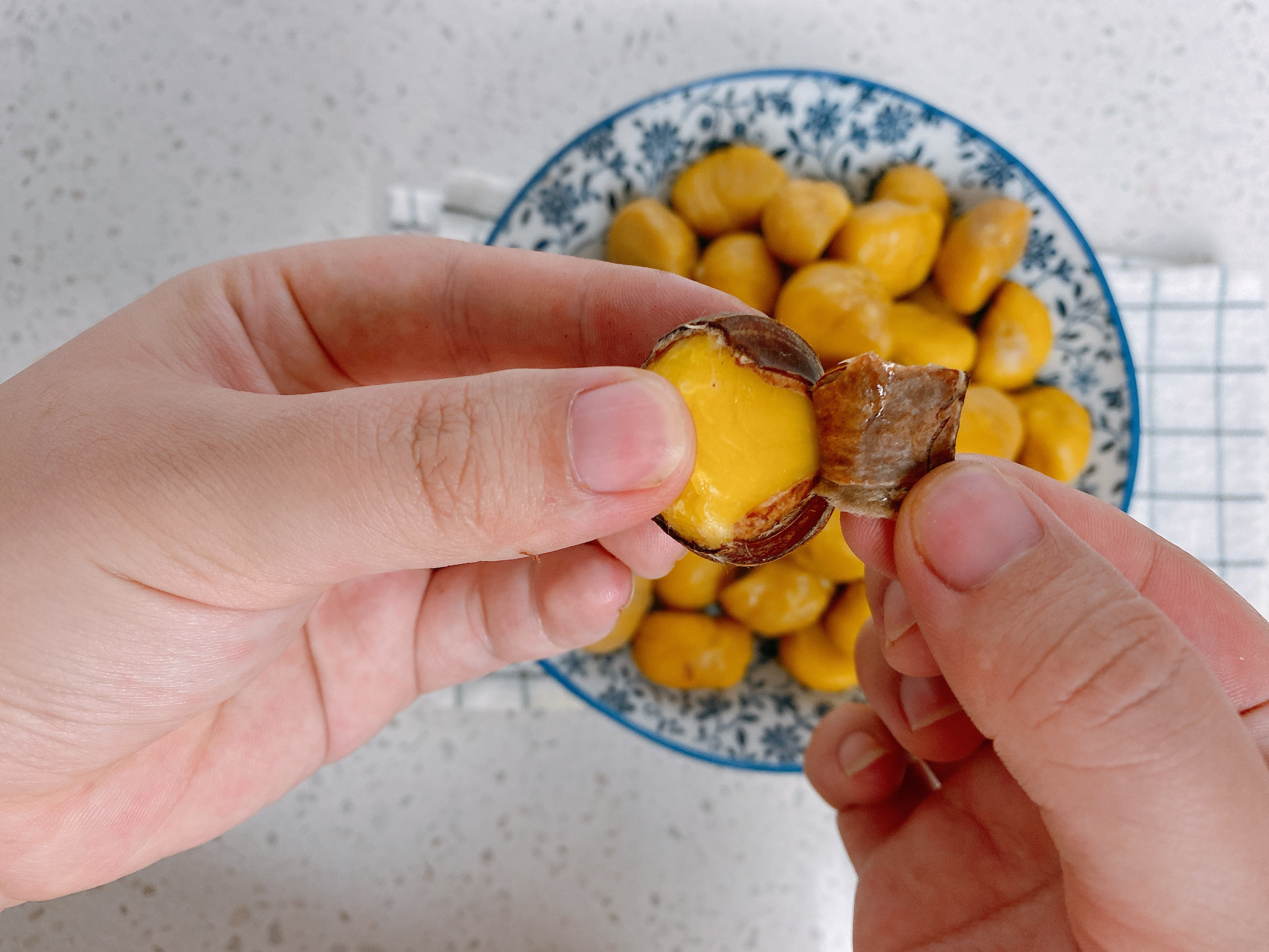 板栗怎么快速剥壳,板栗去壳的快速方法