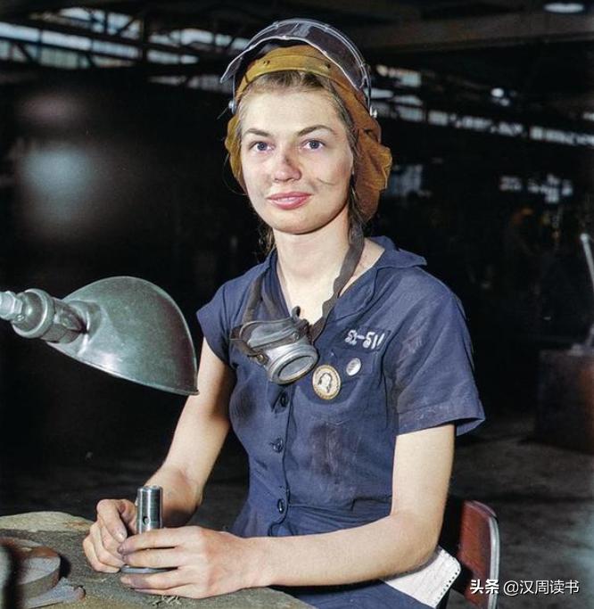 玛丽莲梦露粉红色裙子,老照片1950年代的玛丽莲梦露