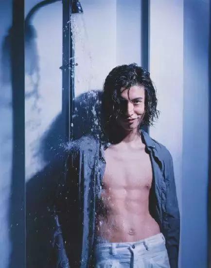 欧阳娜娜逃过网课吗,欧阳娜娜2019发生的事