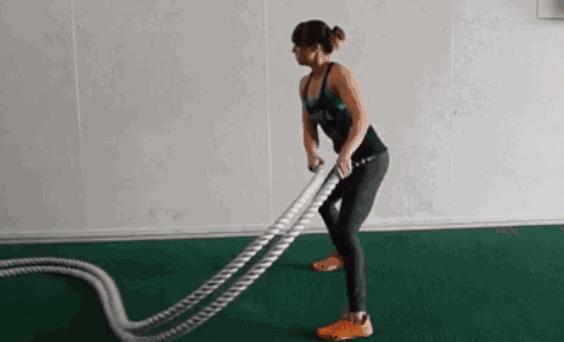 健身房遇到大神,健身房的战绳是练什么的