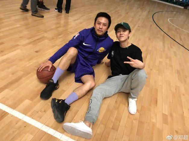 邓超鹿晗打篮球视频,邓超鹿晗约球