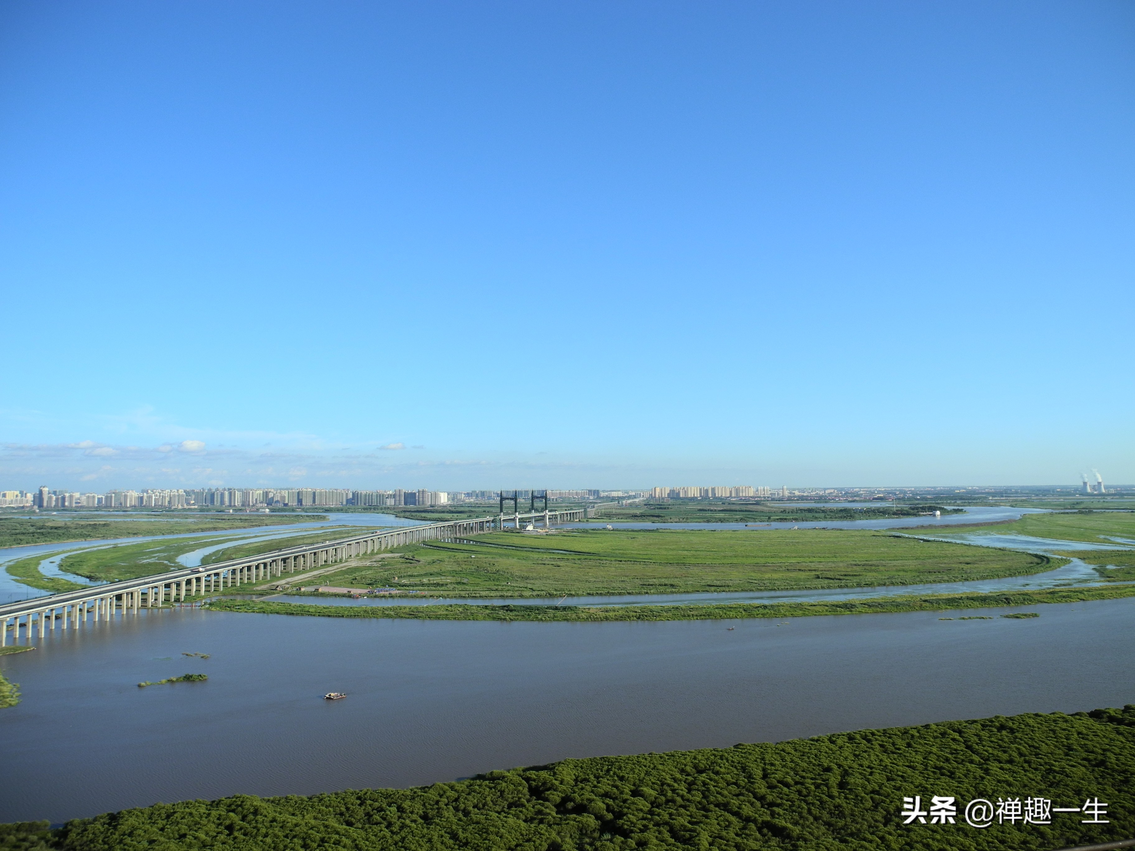 不是太阳岛！但大美湿地却都有一个像太阳般美丽的名字