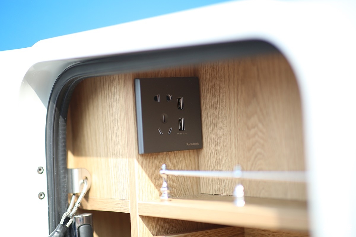 定价超百万的国产车,戴德e途promax房车228万