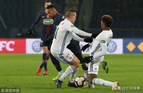 布兰科蛙跳和彩虹过人,布兰科蛙跳式过人