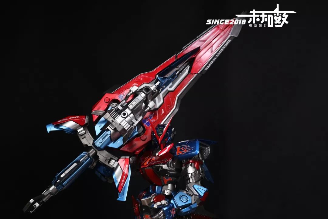 pg异端高达造型,红异端pg高达