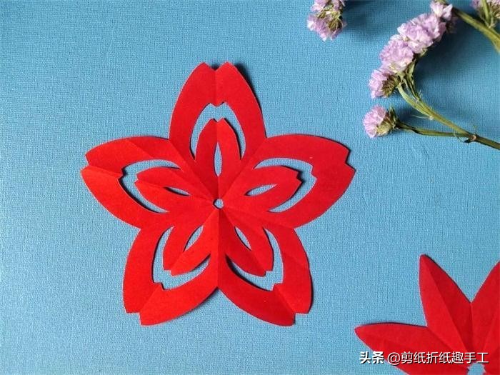 超好看的剪纸赶紧来学吧,简单漂亮樱花剪纸教程