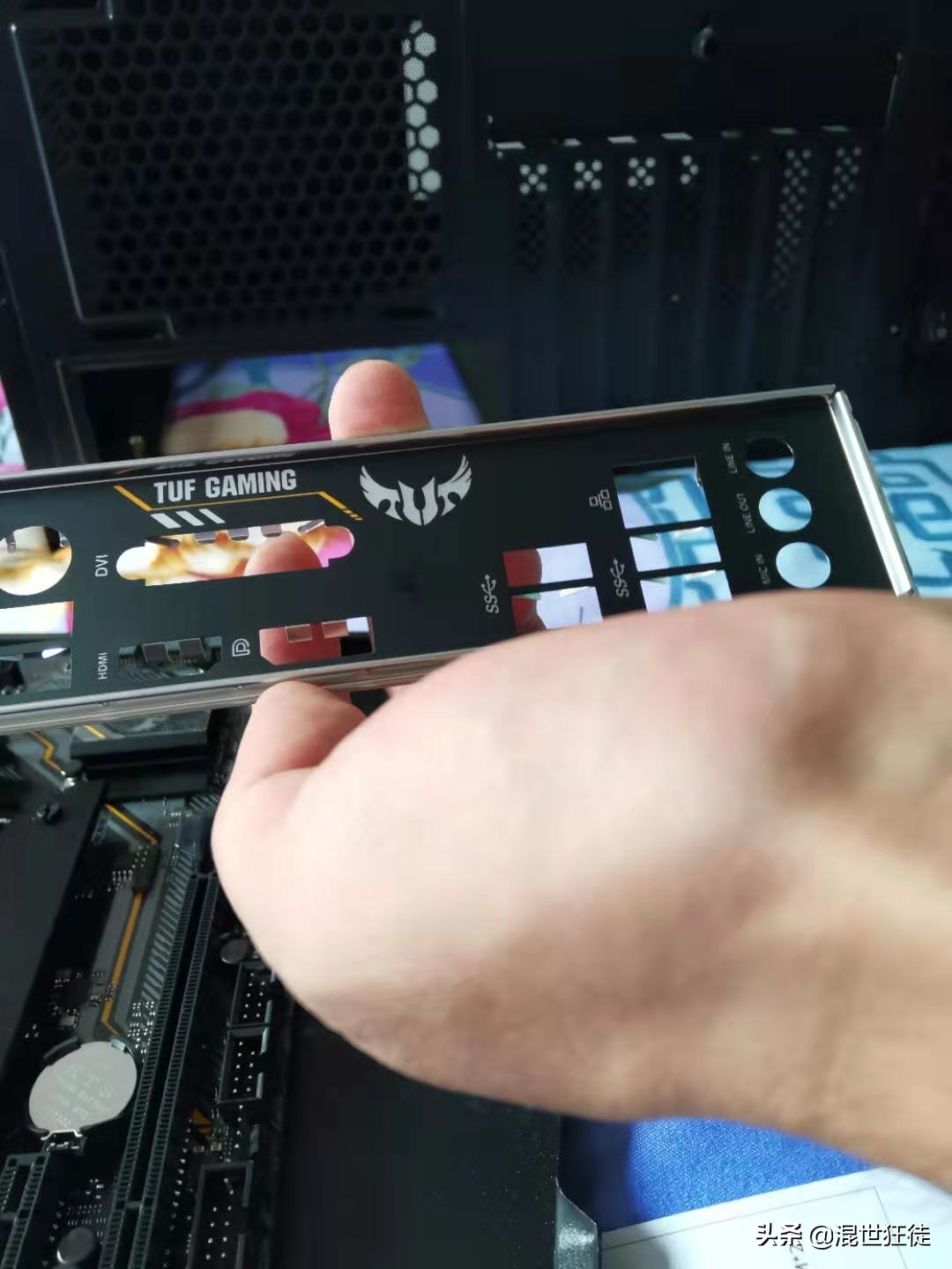 电脑内存条装机过程,第一次装机全过程