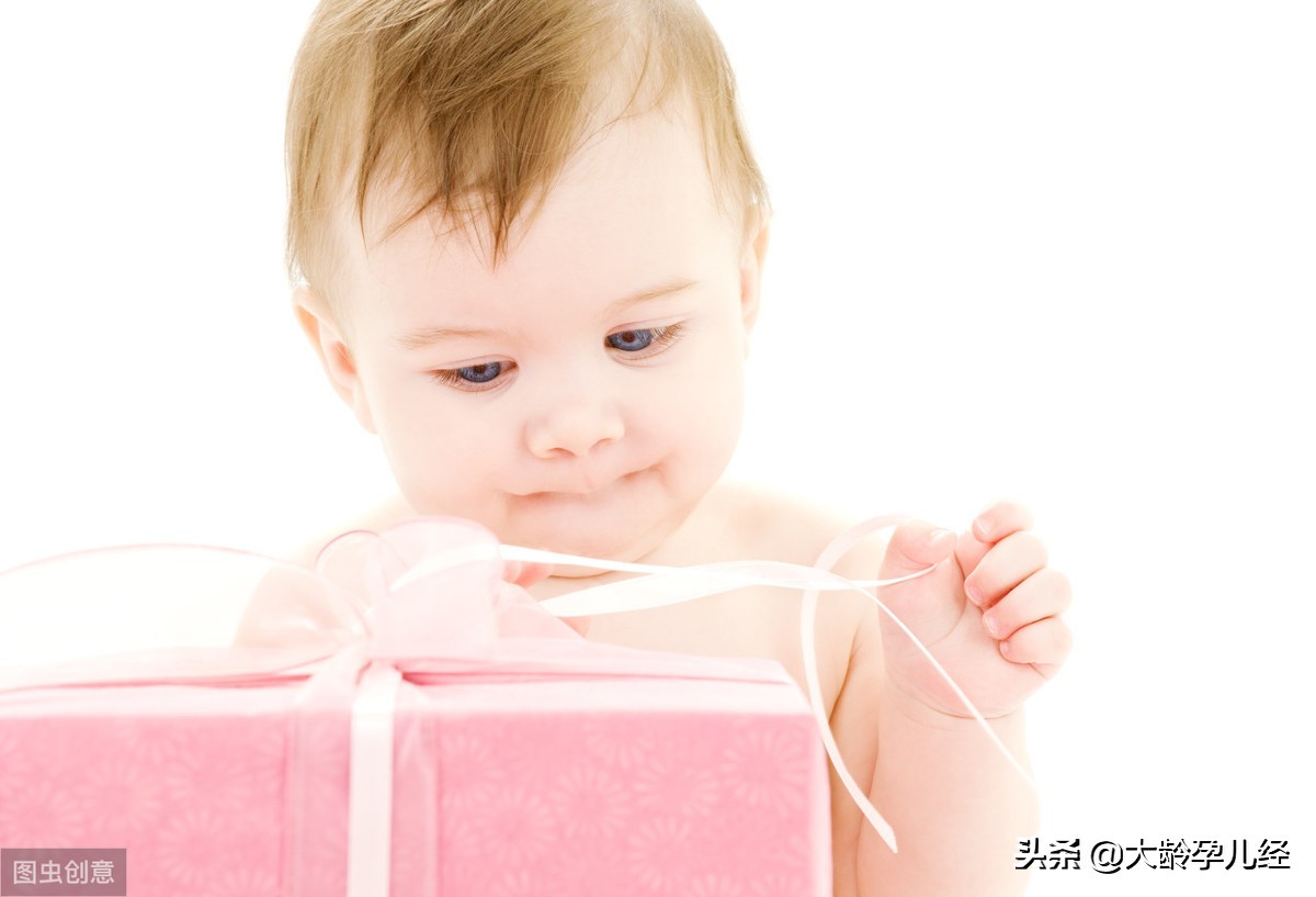 两个月宝宝表现特征,两岁两个月的宝宝心理特征