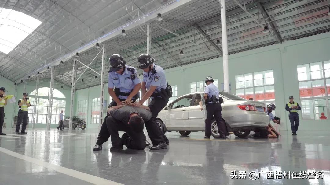 【教师节特辑】认识一下，梧州花园式的警察“摇篮”