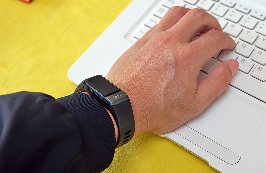 didoy1s手环评测,dido智能手表y12s使用方法