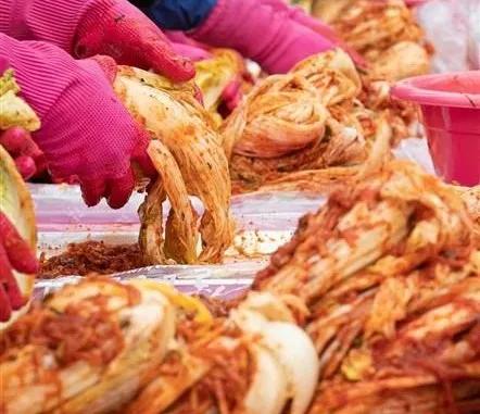 韩国人受欺凌事件,韩国人泡菜的尊严