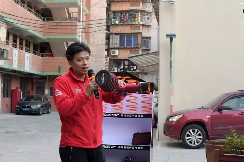 广州高校突现众多改装车,中国改装文化跨出了重要一步!