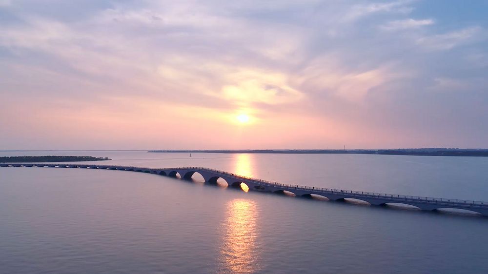 一座城，十六个区，4分20秒带你看航拍上海！