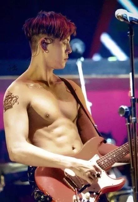 韩商言的腹肌,韩商言腹肌杀