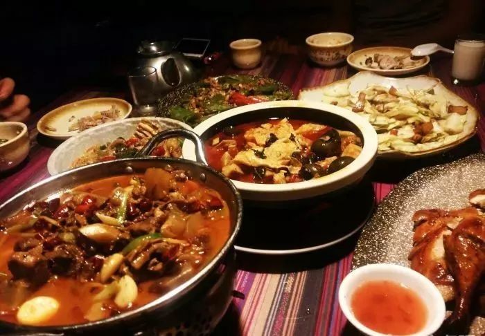 南宁15家老字号餐饮美食,南宁特色美食招牌菜