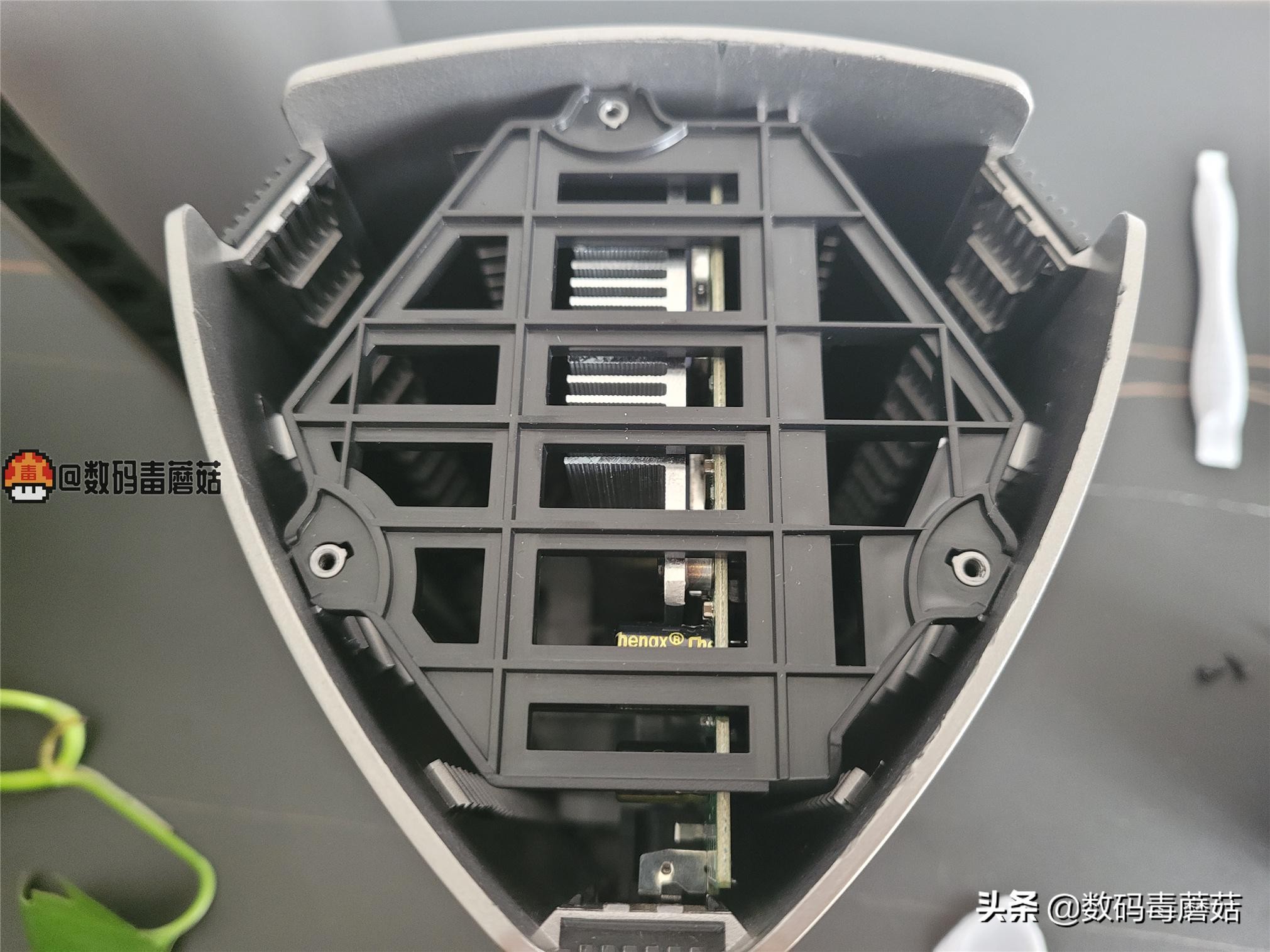 锐捷路由器x32pro与星耀m32哪个好,锐捷星耀m32怎么和旧路由器连接