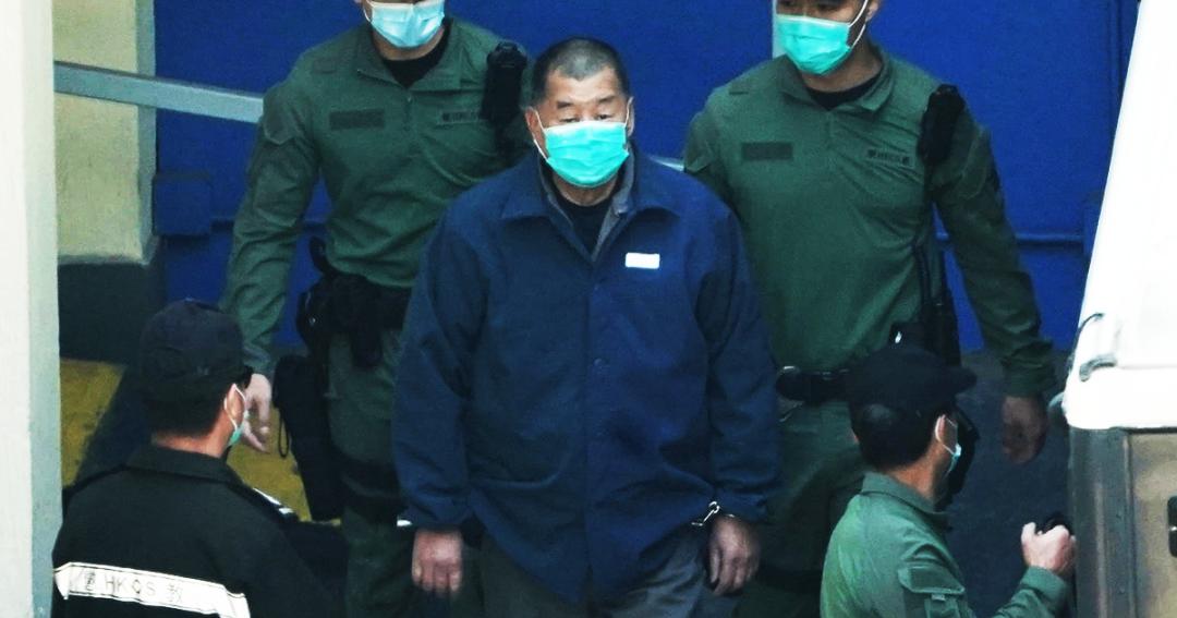 *智英黎**身负重罪仍获释，凭什么？