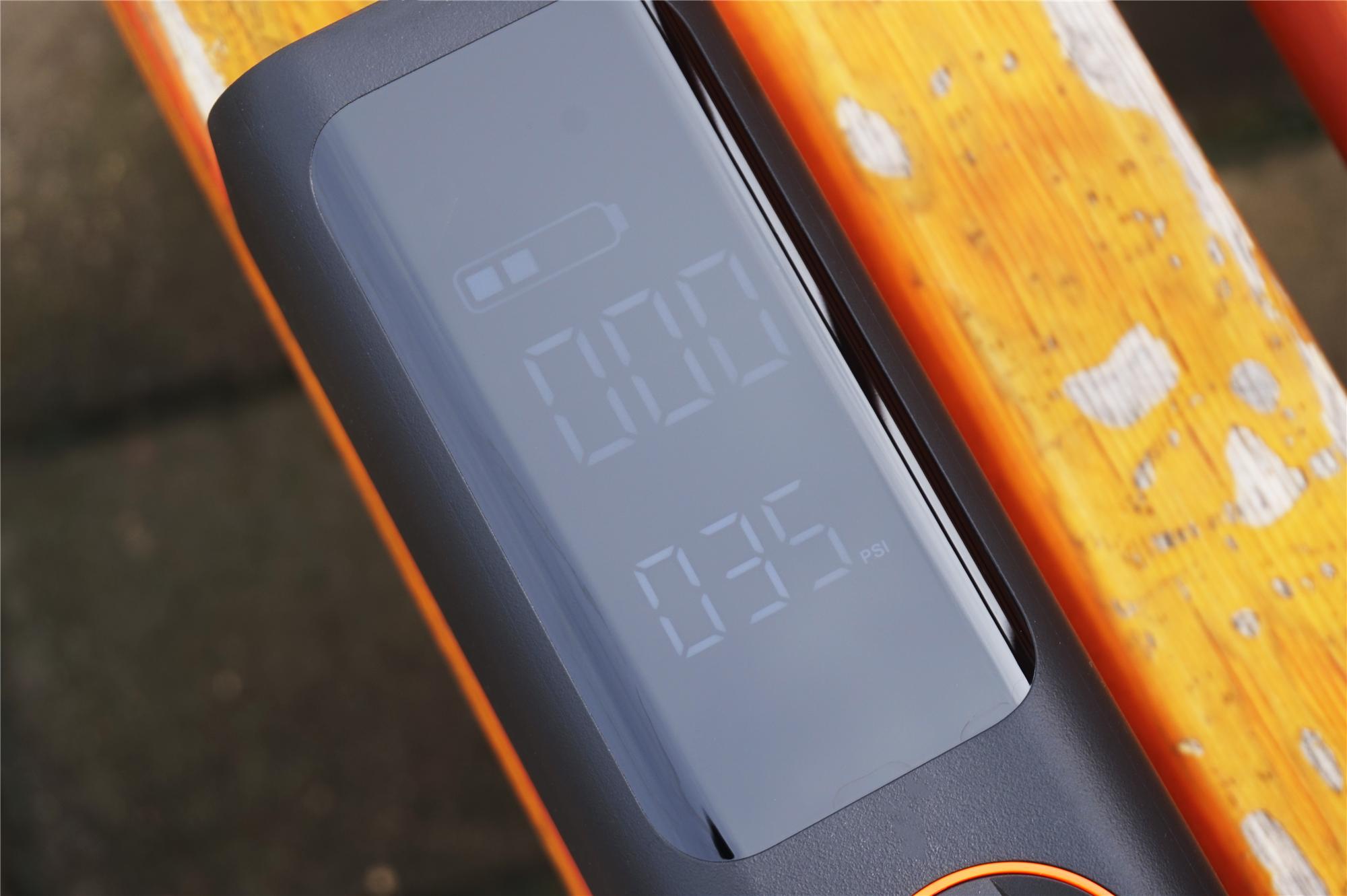 骑车路过电动车没气帮忙打气,开车轮胎气不足会有什么影响