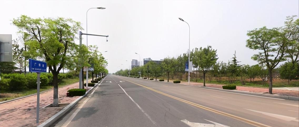 高新体育公园足球场,高新区开放的足球场