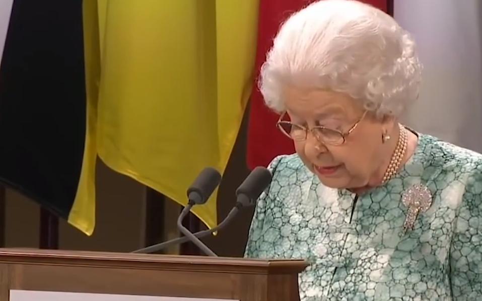 女王厌恶戴安娜,女王嫉妒戴安娜王妃