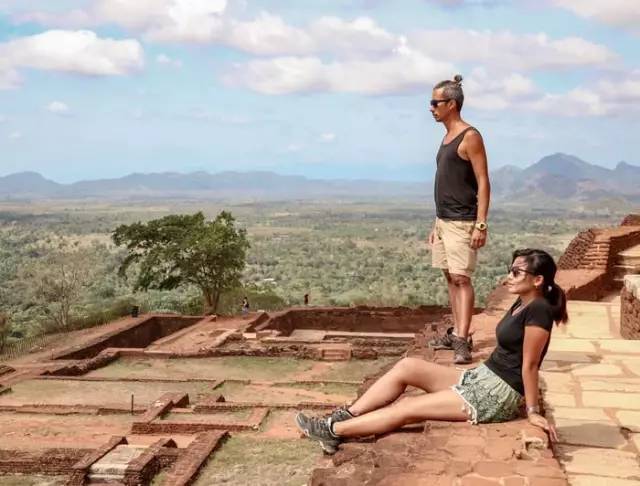 现在哪个国家免签证费,推荐几个消费超低免签的几个国家
