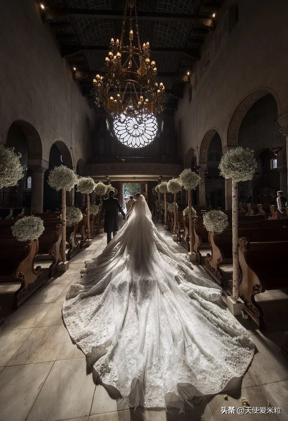 施华洛世奇家族婚纱,施华洛世奇家族千金婚礼