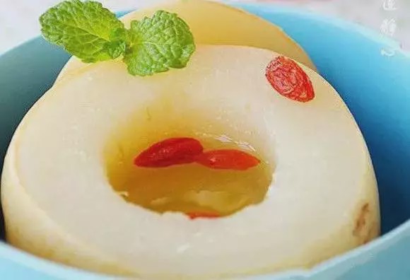 土蜂蜜加白萝卜有什么功效,萝卜煮蜂蜜的功效与作用是什么