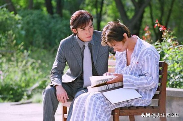 魔幻手机评分有多高,魔幻手机豆瓣评分