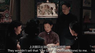 59岁穿比基尼秀长腿A4腰，她就是传说中的女魔头吧？