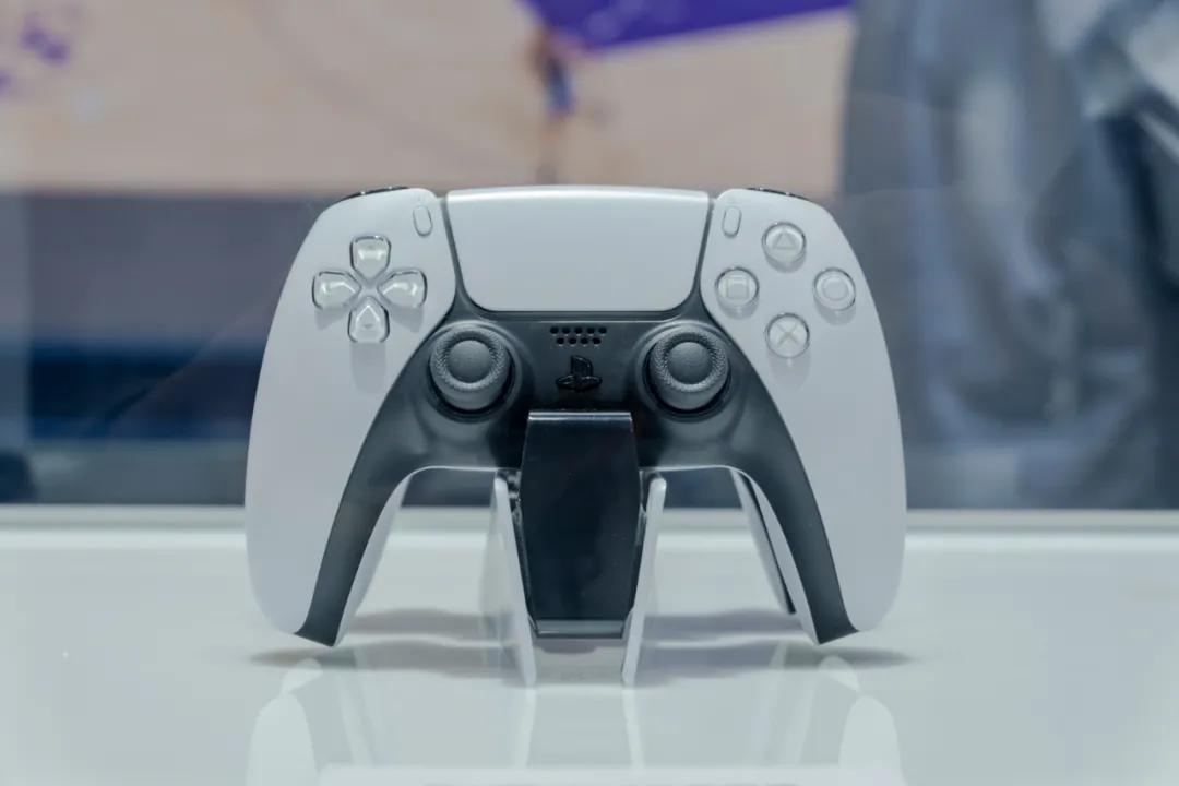 索尼xperia1iv微距拍照怎么样,索尼xperia1iii原相机