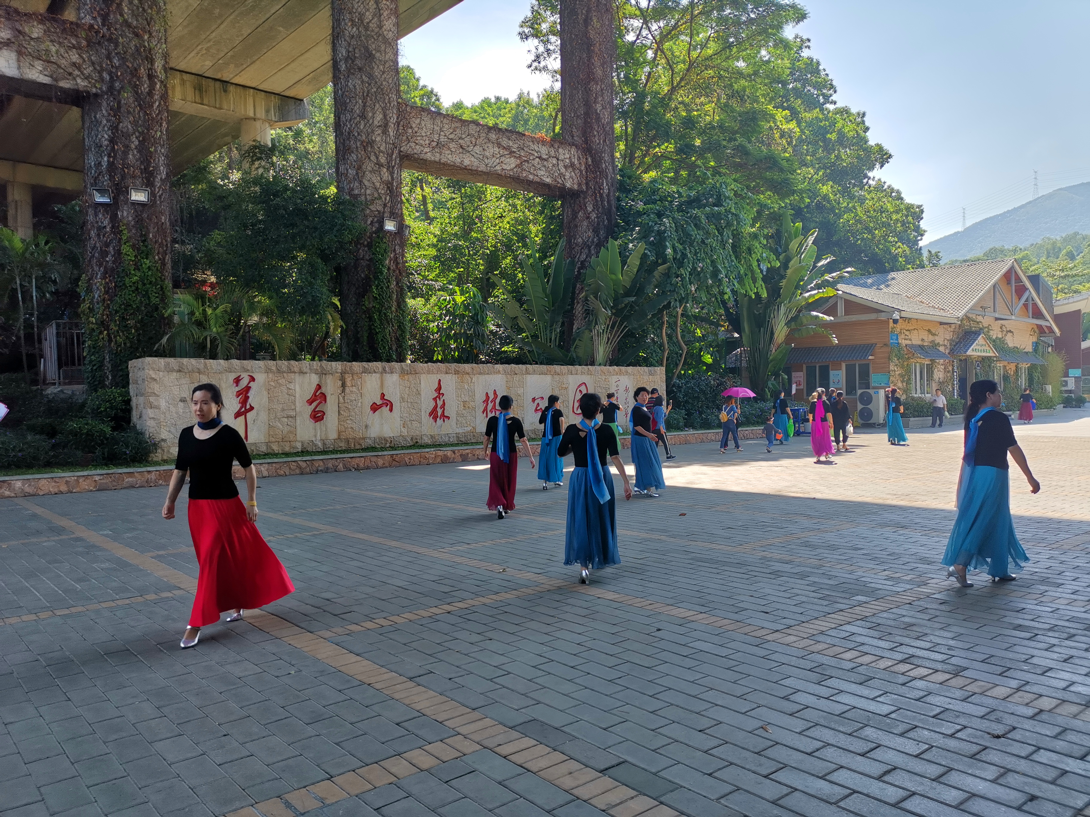 羊台山玻璃观景台在哪里,深圳羊台山最佳观景