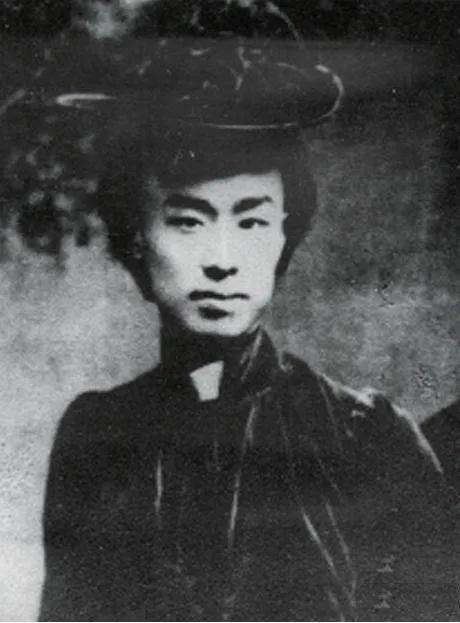 李叔同留给世人的一句话,李叔同临终时四句话