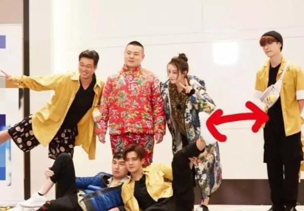 张艺兴为什么不追热巴,张艺兴对热巴做的一件事让人爆笑