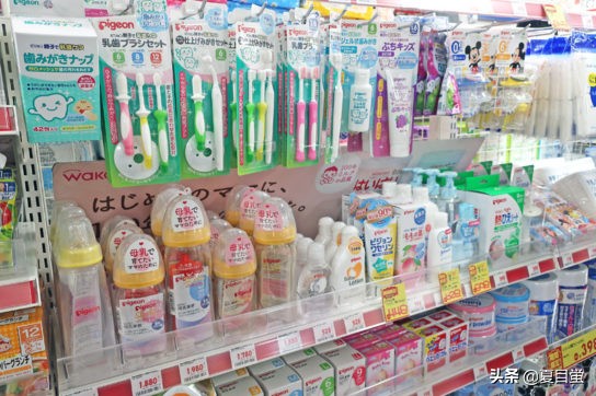 日本药妆店必买水乳,日本药妆店卖生活用品吗