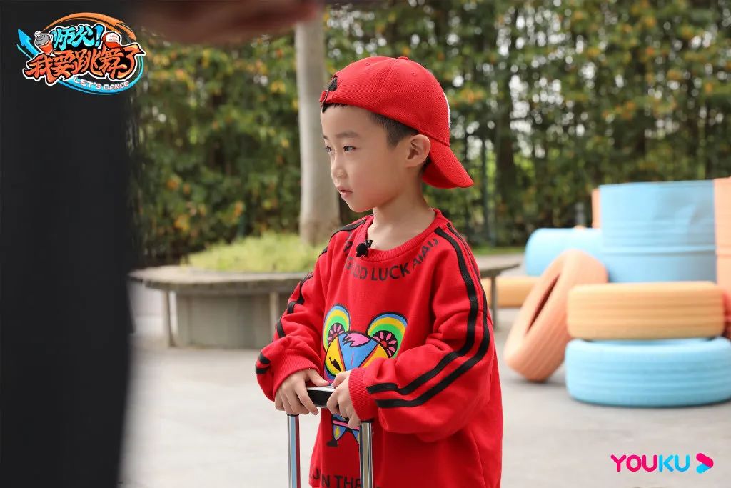 少儿《街舞》?街舞大神王晨艺联和街舞冠军,上演街舞养成计划