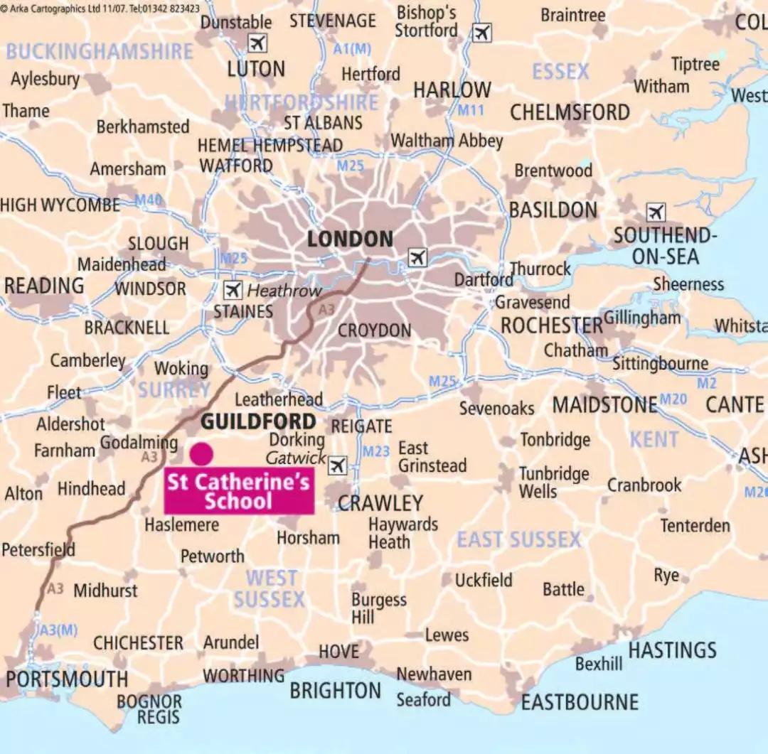 哈利波特学校在英国哪里,有哈利波特学院吗