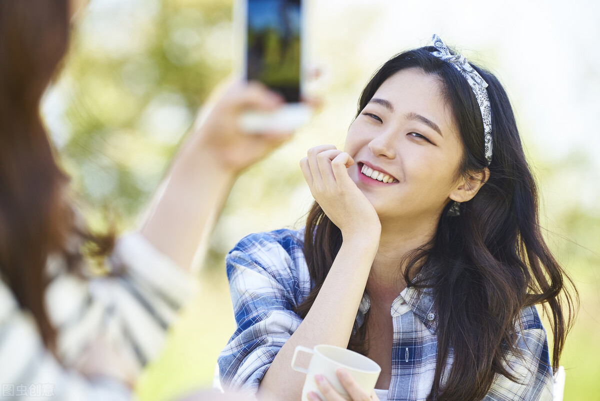 蝴蝶堂｜闺蜜私语：青春罩“罩”住“闺蜜情”，青春独属永不缺席
