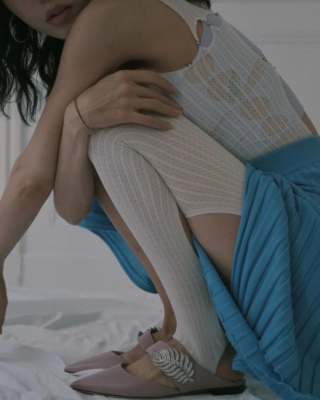 为什么卡戴珊喜欢穿皮衣,卡戴珊紧身衣对身体有危害吗