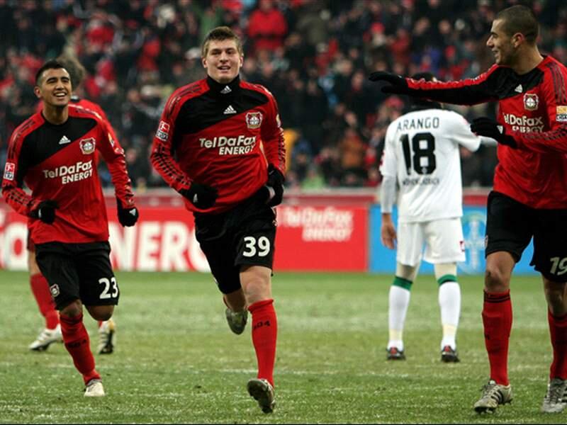 克罗斯职业生涯身价,140年度最佳球员克罗斯