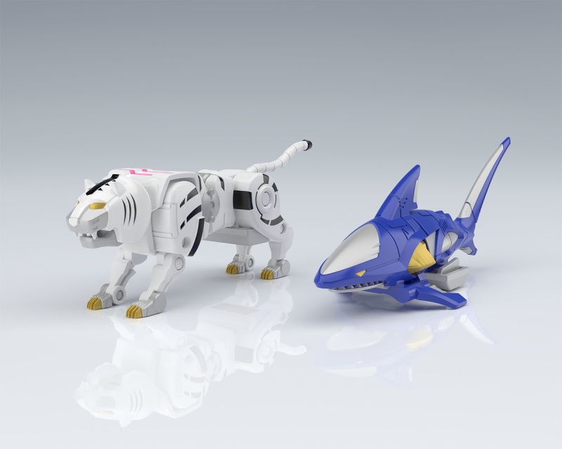 万代灵动百兽战队,万代smp百兽战队牙吠王